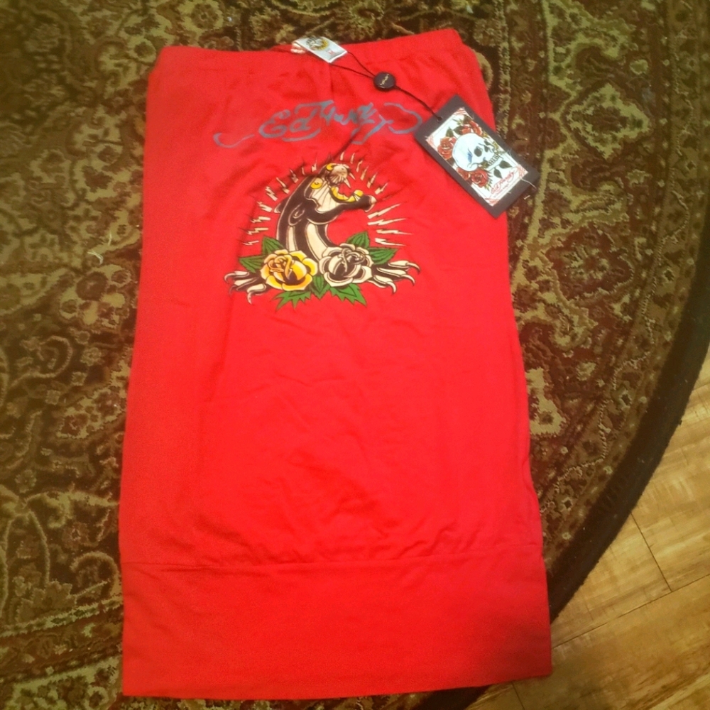 BNWT! Ed Hardy Versatile Medium Item